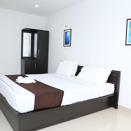 Highland Bristo Kalpatta Ngoại thất bức ảnh